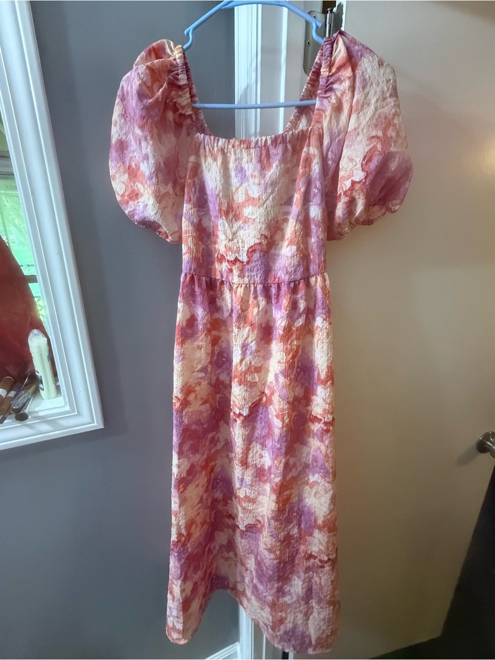 Time and Tru Pink & Peach Puff-Sleeve Midi Dress